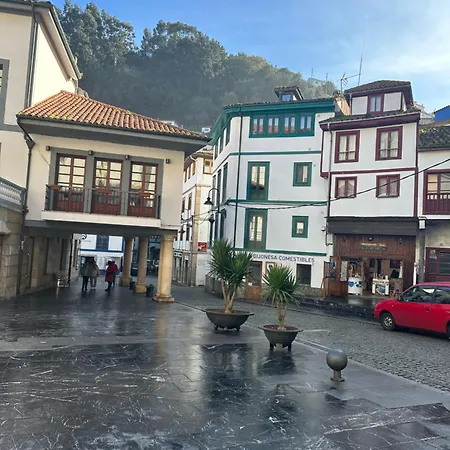 Apartamentos Urbanin I Plaza Ayuntamiento Cudillero Exterior photo