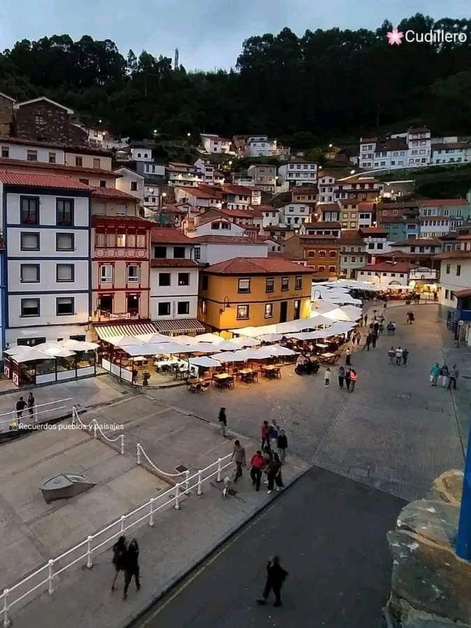 Urbanin I Plaza Ayuntamiento * Cudillero